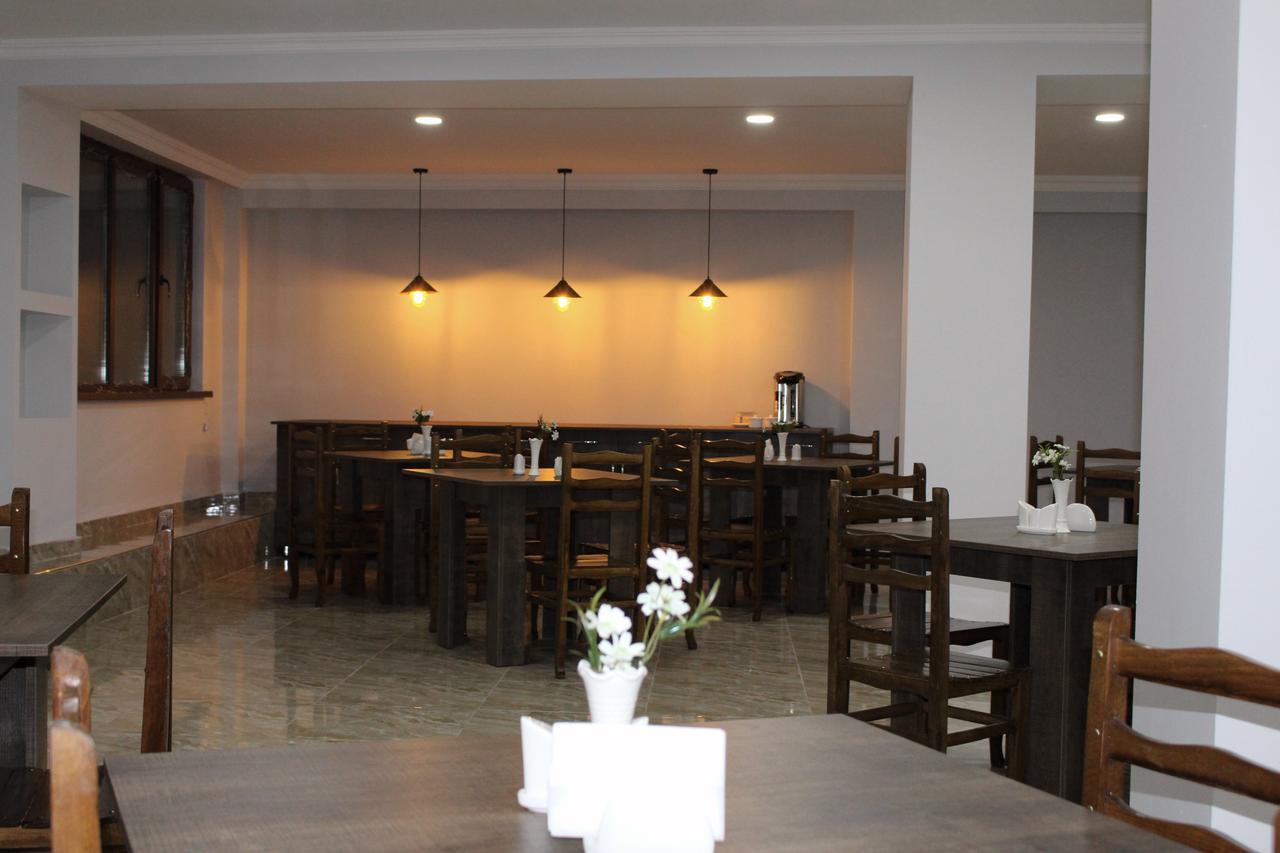 Guesthouse Gera Местия Екстериор снимка