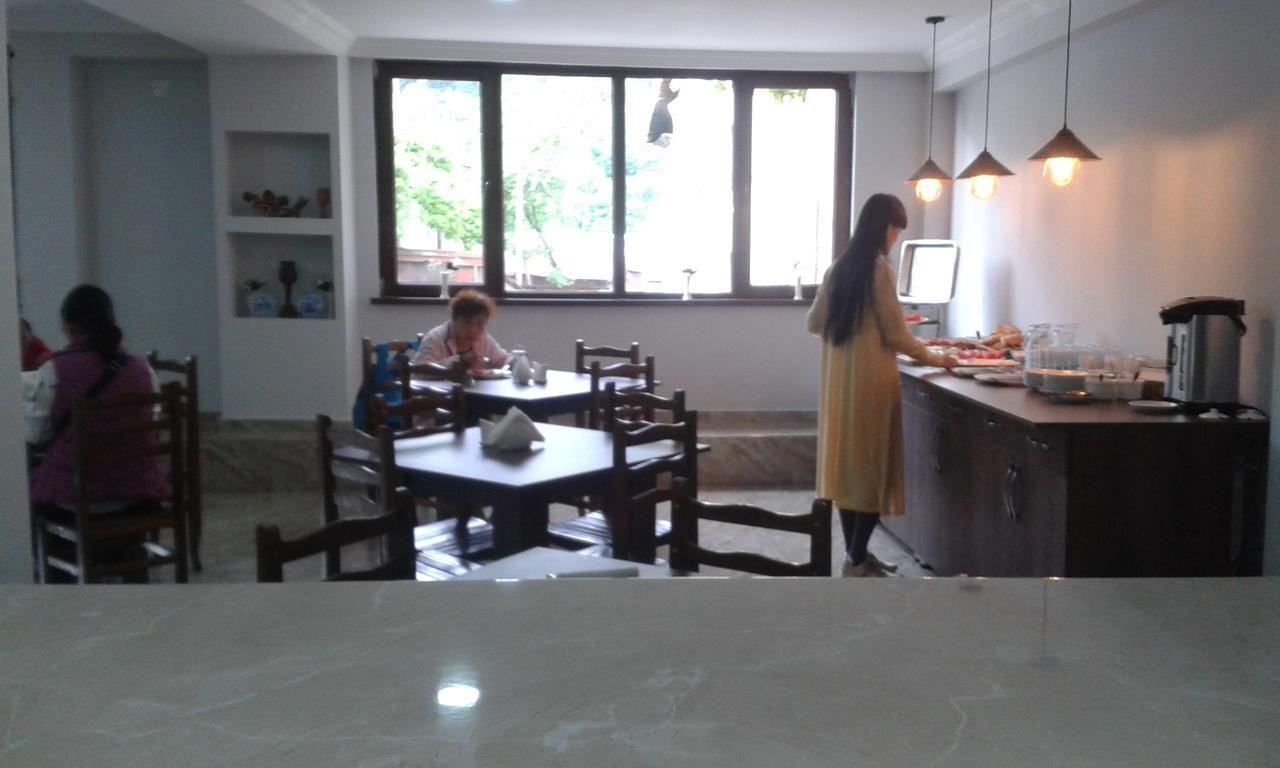Guesthouse Gera Местия Екстериор снимка